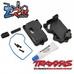 Caja del receptor y montaje de servo de dirección Traxxas TRA8324